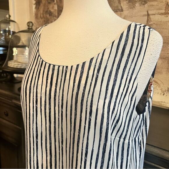 Reversible Floral and Striped Women's Tops size Lg - Picture 5 of 8